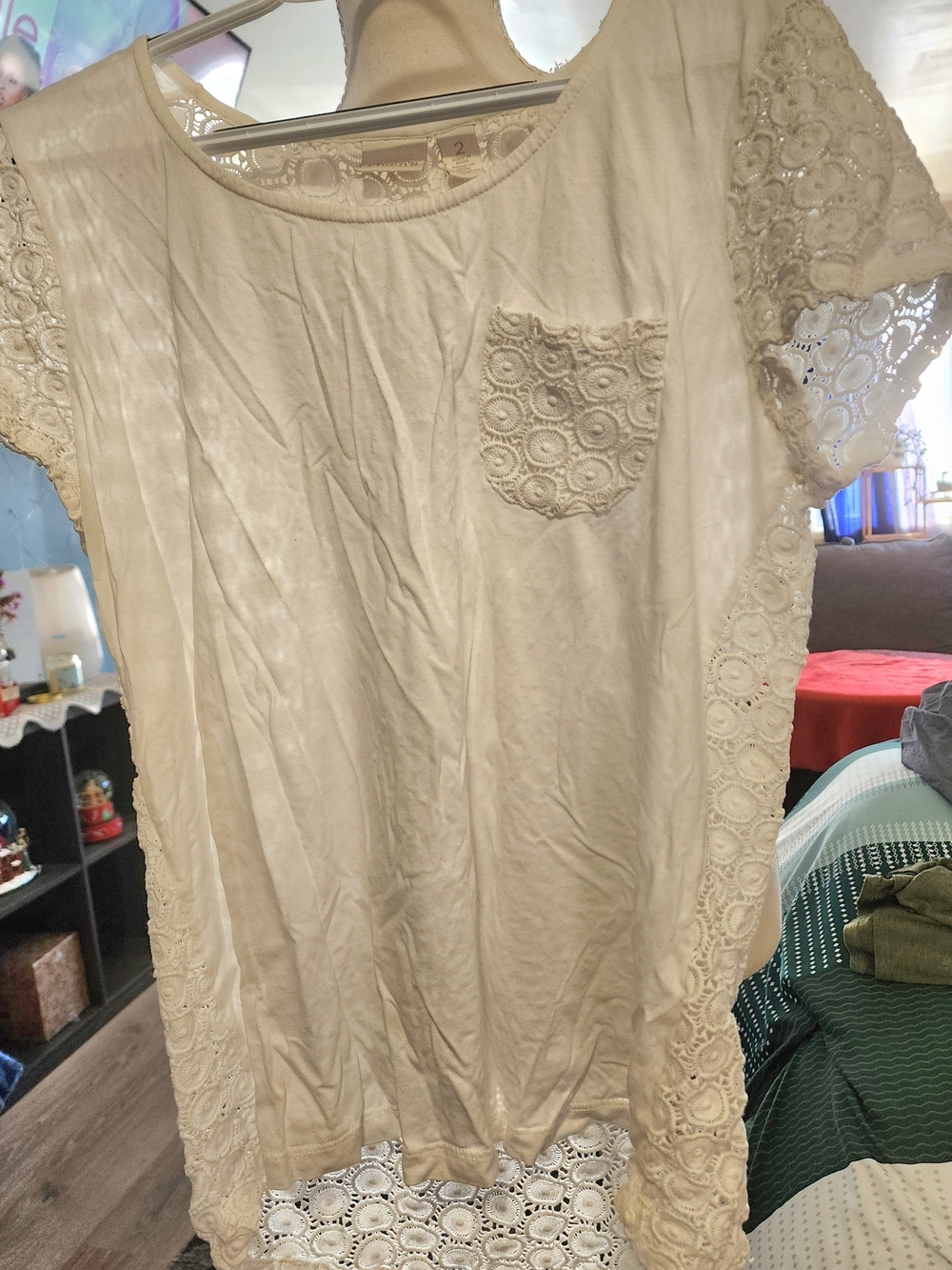 Chico's White Short Sleeve Lace-Trim Pocket Top Sz 2